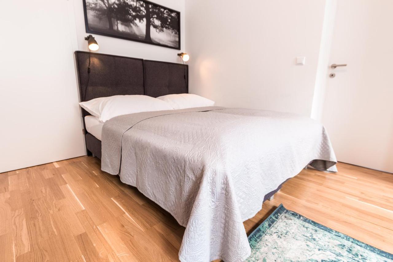 Apartment Familienplatz I Contactless Check-In Vienna Exterior photo