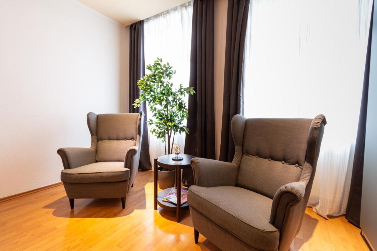 Apartment Familienplatz I Contactless Check-In Vienna Exterior photo
