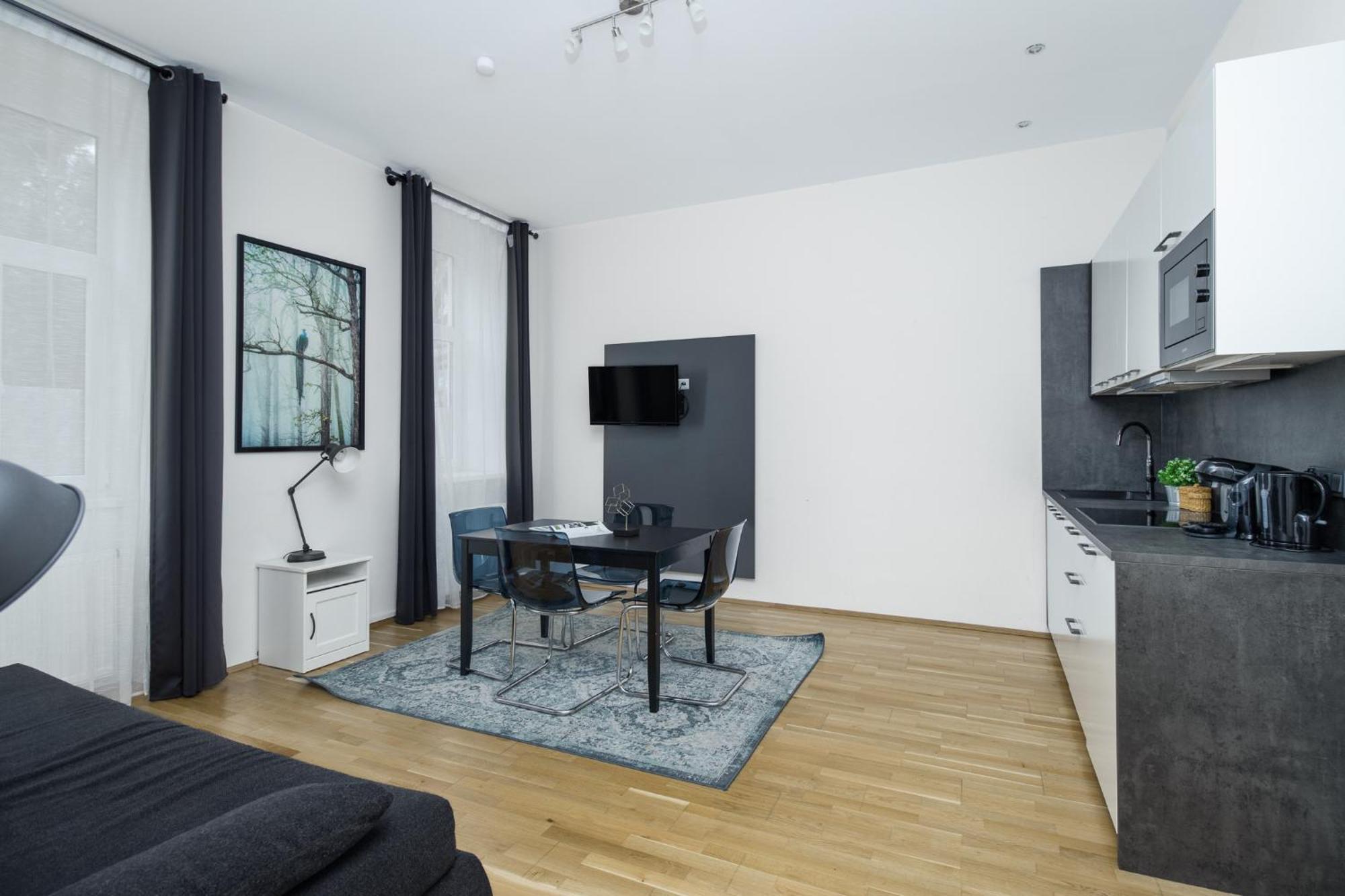 Apartment Familienplatz I Contactless Check-In Vienna Exterior photo